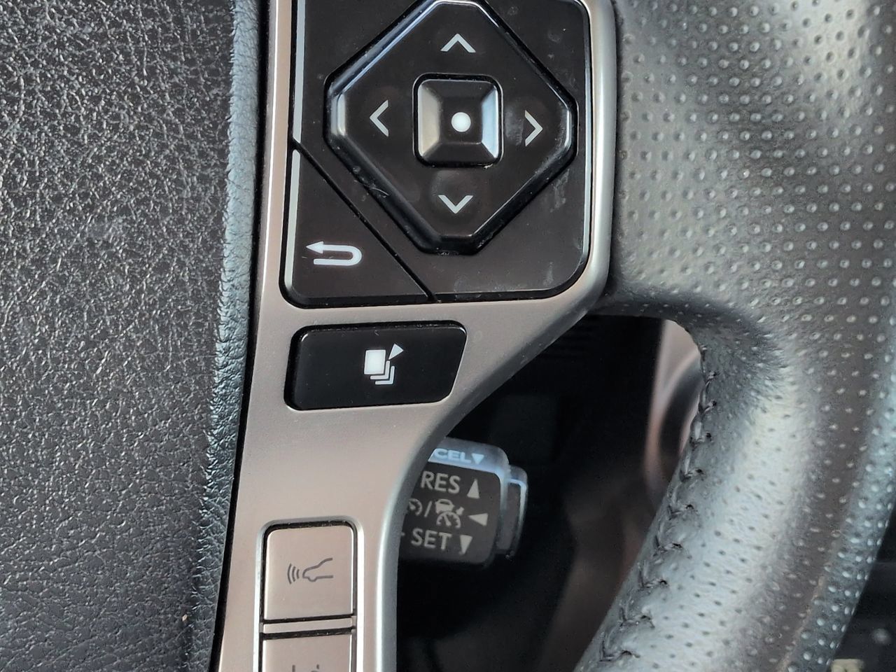 Used 2021 Toyota 4Runner Limited RWD image 24