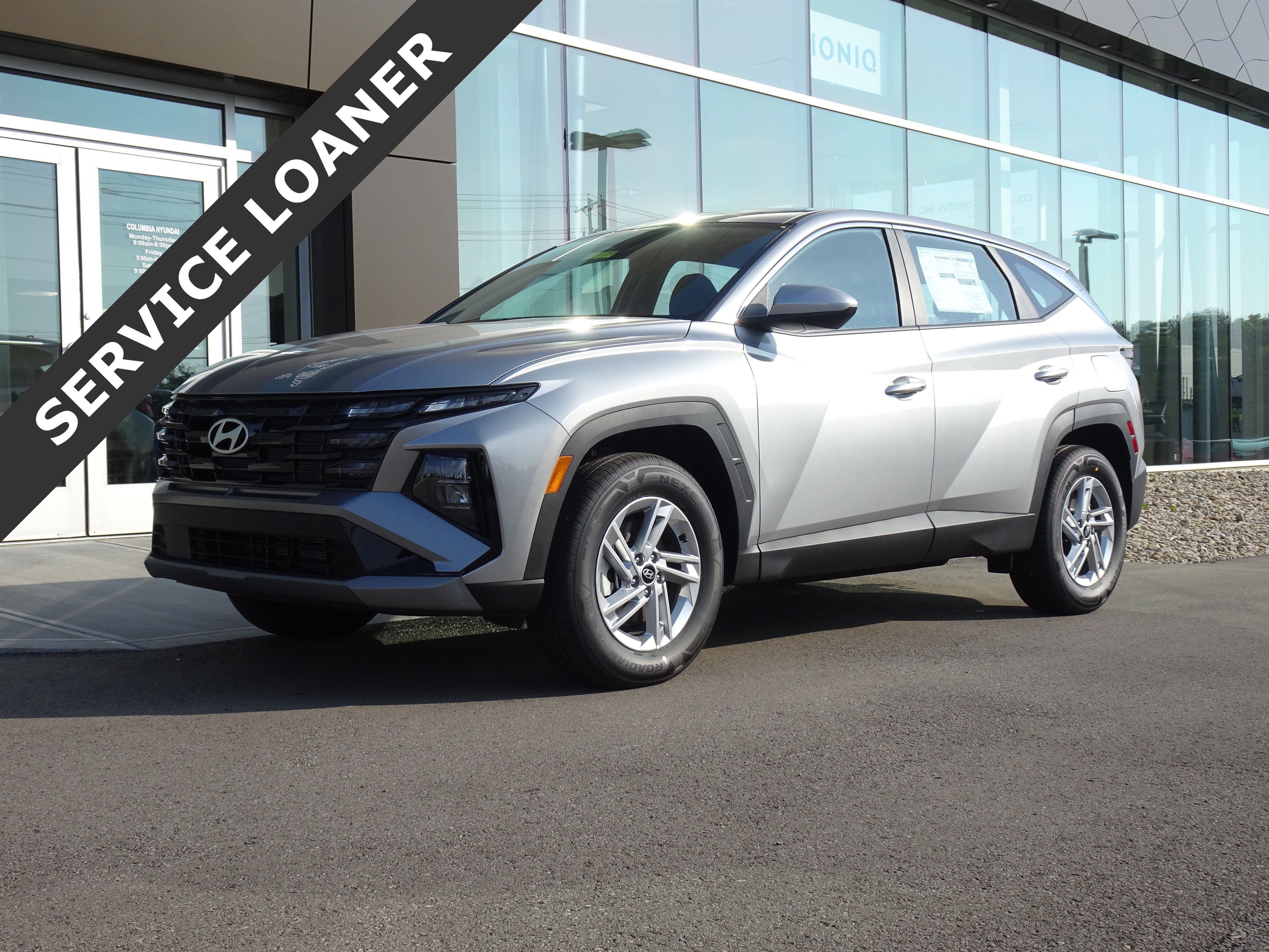 New 2025 Hyundai Tucson SE AWD/4WD image 1