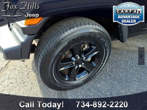 Used 2022 Jeep Wrangler Unlimited Sport image 5