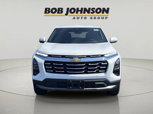 New 2026 Chevrolet Equinox LT w/ Safety and Technology Package AWD/4WD image 8