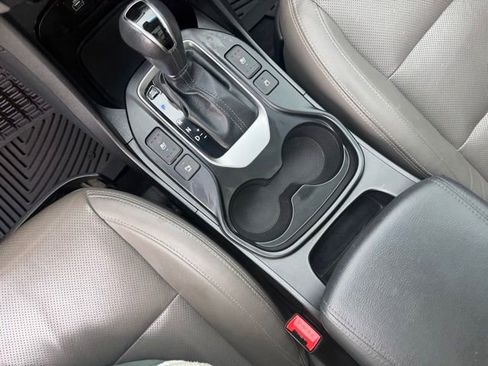 Used 2018 Hyundai Santa Fe Limited image 30