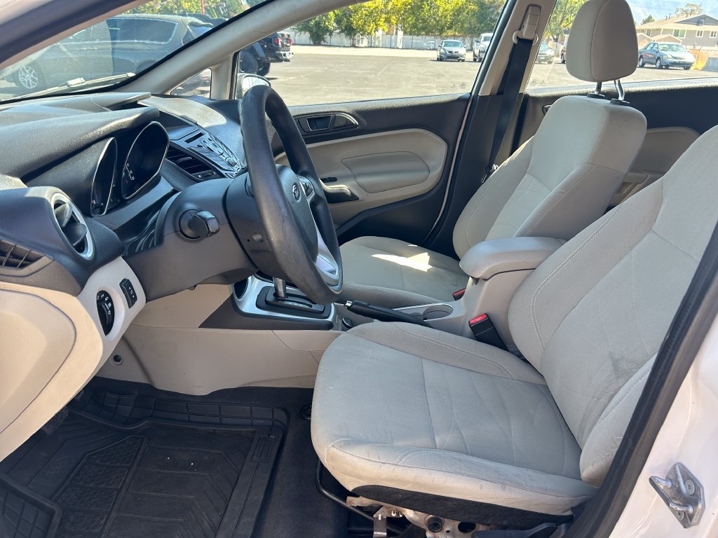 Used 2019 Ford Fiesta SE FWD image 25