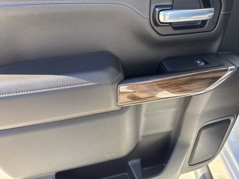 Used 2021 Chevrolet Silverado 1500 RST image 28