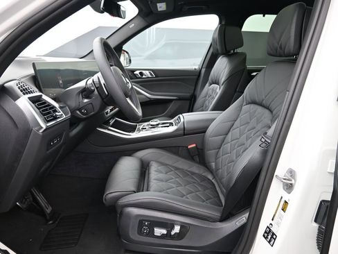 New 2026 BMW X5 M60i image 11