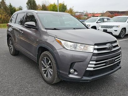 Used 2017 Toyota Highlander XLE