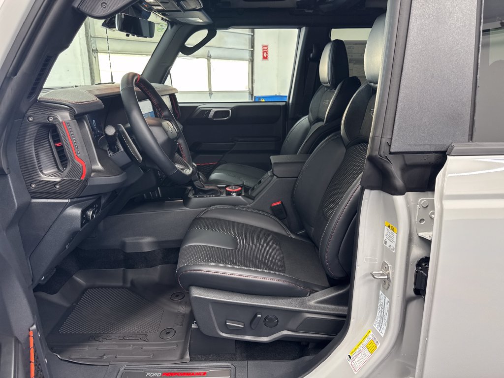 New 2026 Ford Bronco Raptor w/ Interior Carbon Fiber Pack AWD/4WD image 9
