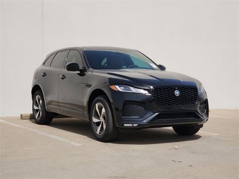 Used 2026 Jaguar F-PACE R-Dynamic S image 3