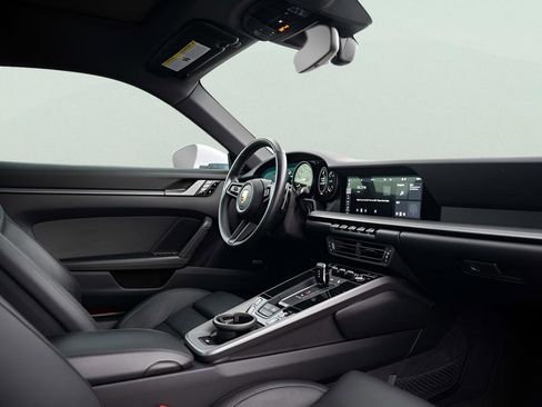 Used 2021 Porsche 911 Carrera image 33