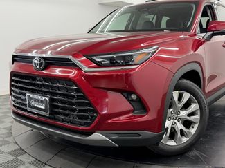 New 2026 Toyota Grand Highlander AWD video 3