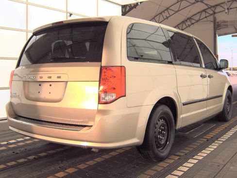 Used 2012 Dodge Grand Caravan American Value Package w/ UConnect Hands-Free Group image 4