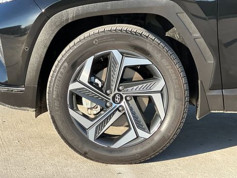 Certified 2024 Hyundai Tucson Limited image 28