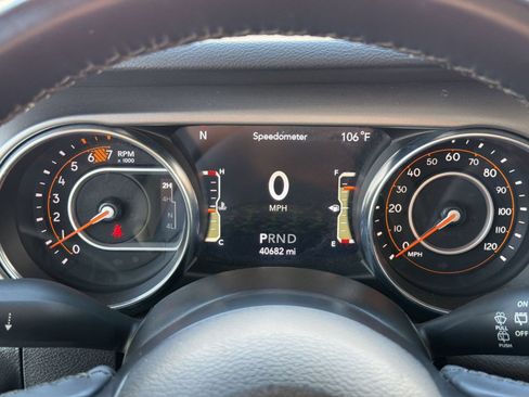 Used 2022 Jeep Wrangler Unlimited Sport AWD/4WD image 21