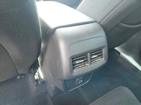 Used 2024 Chevrolet Equinox LS w/ Driver Confidence II Package FWD image 17