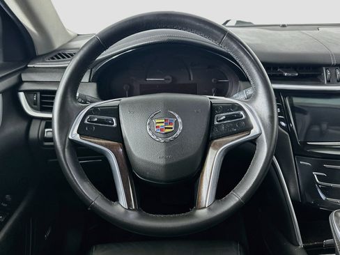 Used 2015 Cadillac XTS FWD image 17