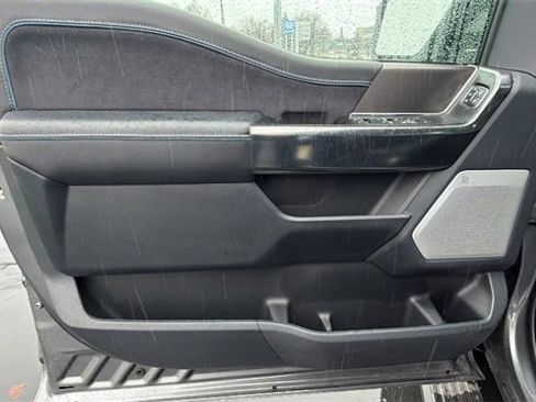 Used 2025 Ford F150 Platinum w/ Equipment Group 702A High image 21