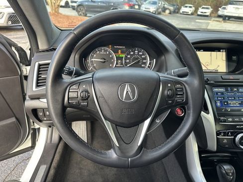 Used 2017 Acura TLX w/ Technology Package image 28