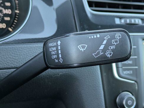 Used 2016 Volkswagen GTI SE w/ Lighting Package (SEL) image 26