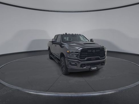 New 2026 RAM 2500 Laramie w/ Night Edition AWD/4WD image 4