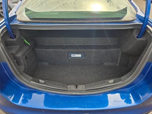Used 2017 Ford Fusion Energi SE FWD image 13