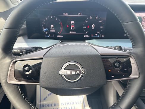 Used 2025 Nissan Murano SL AWD/4WD image 18