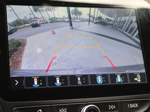 Used 2019 Chevrolet Equinox Premier image 26