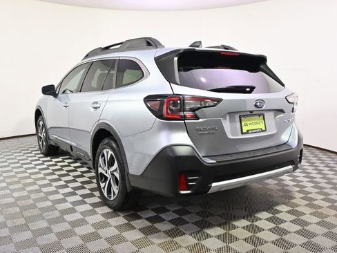 Used 2020 Subaru Outback Limited w/ Popular Package #2 image 4