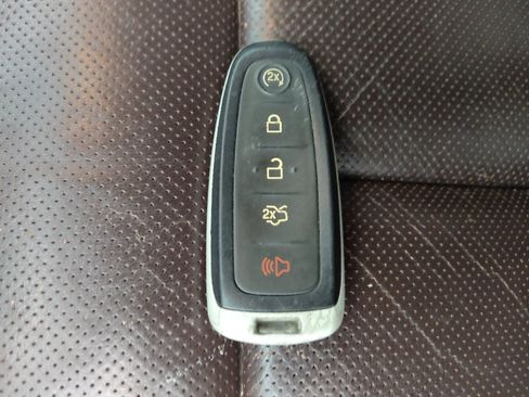 Used 2015 Ford Expedition EL Platinum RWD image 32