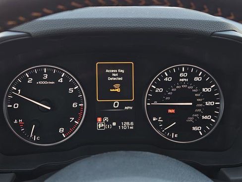 Used 2025 Subaru Crosstrek 2.5i Limited w/ Popular Package #3A image 12