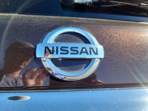 Used 2020 Nissan Armada SL w/ Premium Package image 23