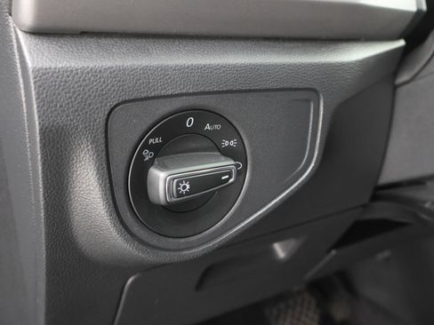 Used 2021 Volkswagen Atlas SE AWD/4WD image 45