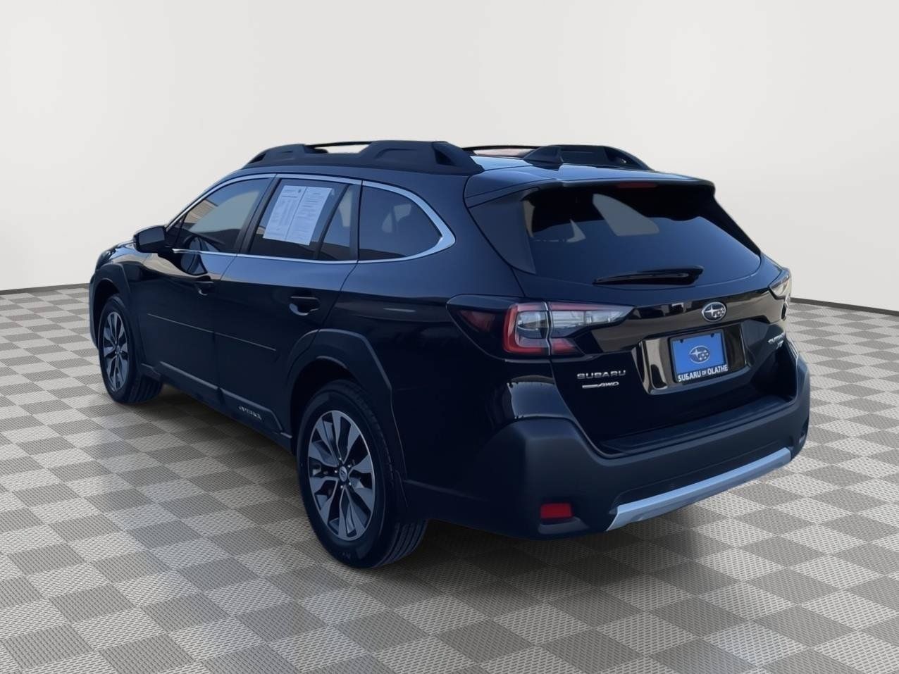 Used 2023 Subaru Outback Limited XT AWD/4WD image 13