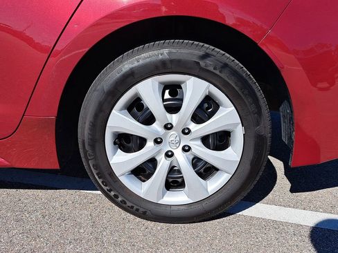 Certified 2024 Toyota Corolla LE image 5