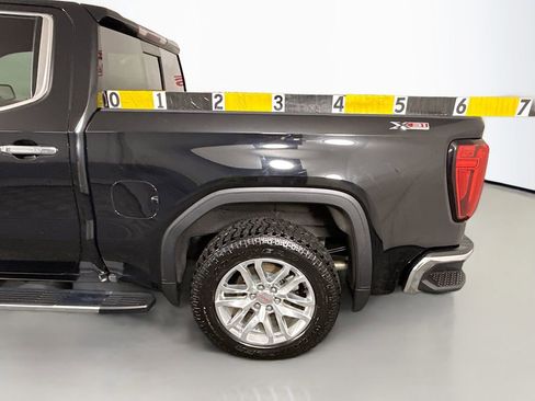 Used 2020 GMC Sierra 1500 SLT w/ SLT Premium Plus Package AWD/4WD image 31