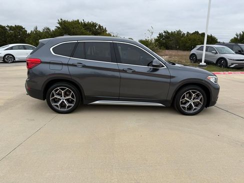 Used 2019 BMW X1 sDrive28i w/ Convenience Package image 4