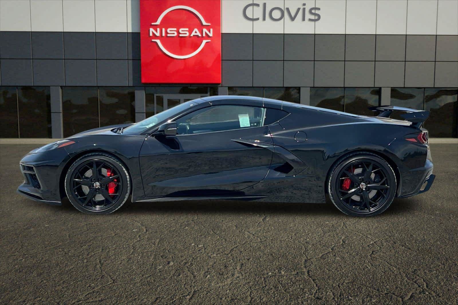 Used 2020 Chevrolet Corvette Stingray Preferred Cpe w/ 2LT Preferred Equipment Group RWD image 4
