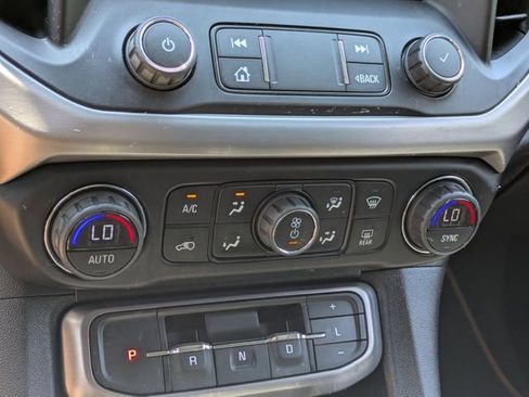 Used 2020 GMC Acadia AT4 w/ Trailering Package AWD/4WD image 23