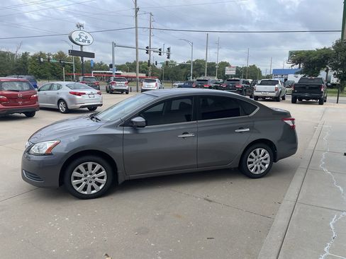 Used 2015 Nissan Sentra S image 3