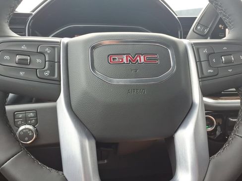 New 2026 GMC Sierra 1500 SLE AWD/4WD image 18