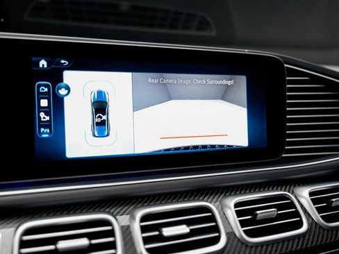 Used 2025 Mercedes-Benz GLS 63 AMG 4MATIC image 54