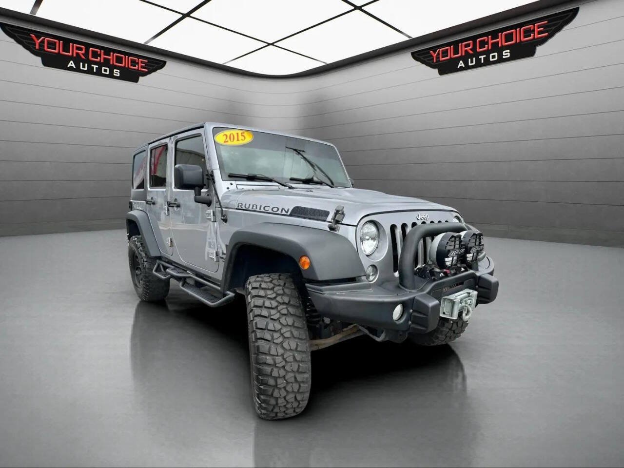 Used 2015 Jeep Wrangler Unlimited Rubicon w/ Dual Top Group AWD/4WD image 3