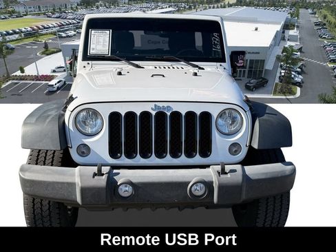 Certified 2016 Jeep Wrangler Unlimited Rubicon w/ Connectivity Group image 10