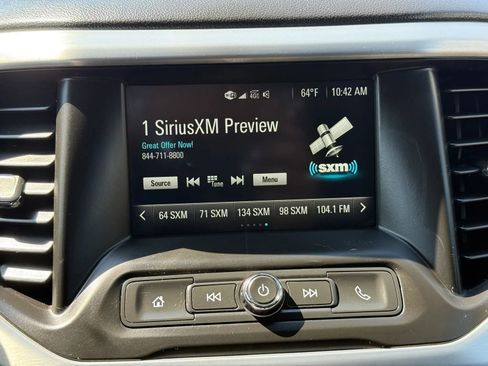 Used 2017 GMC Acadia SLE w/ Driver Alert Package I AWD/4WD image 29