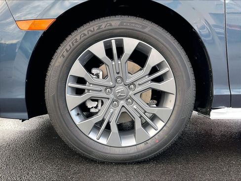 New 2026 Honda Odyssey Touring image 8