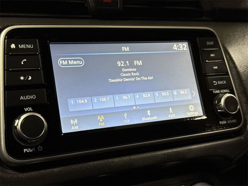 Used 2022 Nissan Versa S image 13