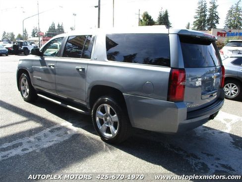 Used 2016 Chevrolet Suburban LT AWD/4WD image 7