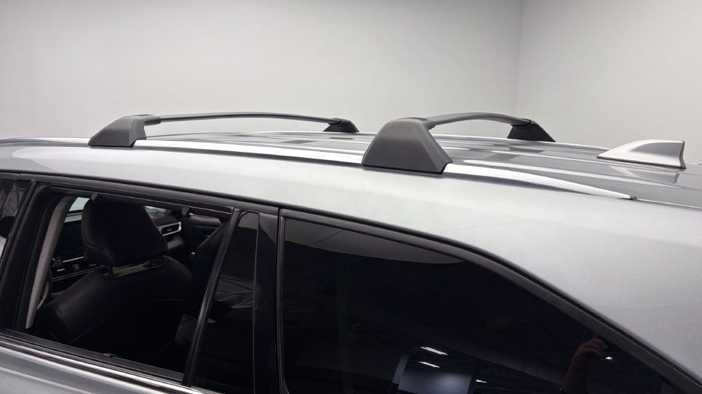 Certified 2021 Toyota Highlander XLE AWD/4WD image 10