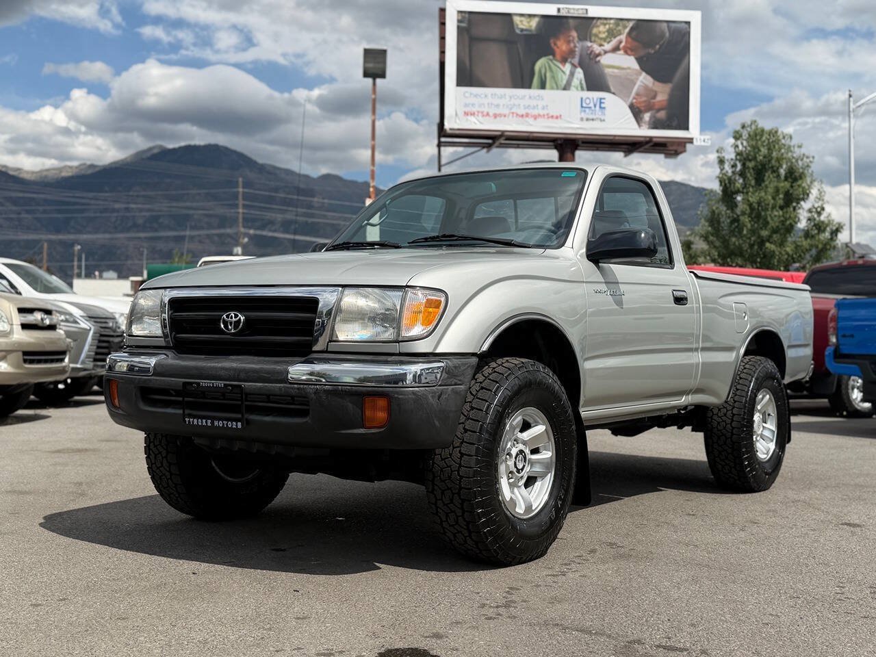 Used 2000 Toyota Tacoma 4x4 Regular Cab image 98