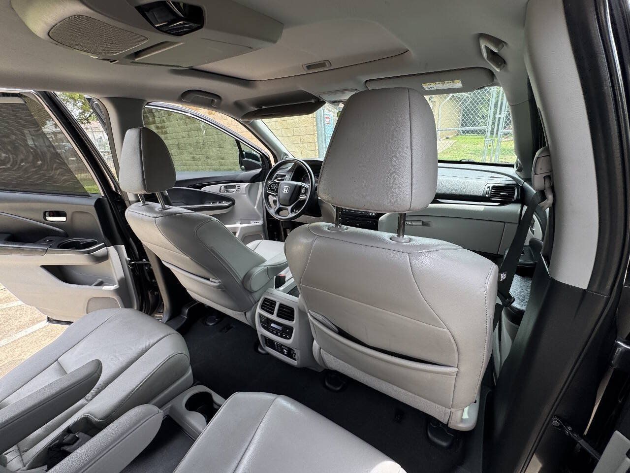 Used 2019 Honda Pilot Touring image 33