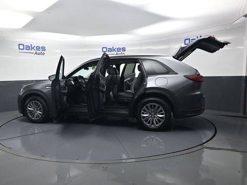 Used 2024 MAZDA CX-90 Plug-In Hybrid w/ Preferred AWD/4WD image 56