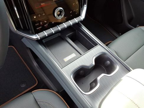 New 2026 GMC Acadia AT4 image 12